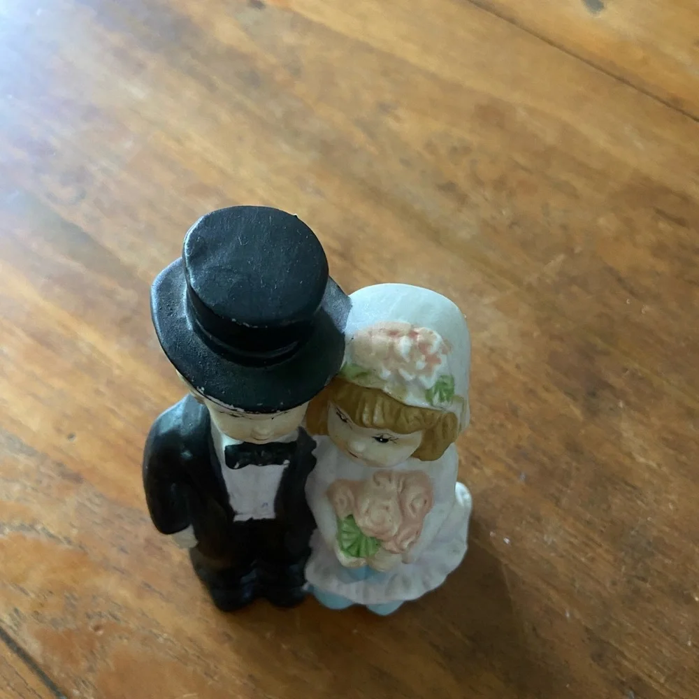Vintage Bride&Groom wedding Cake Topper